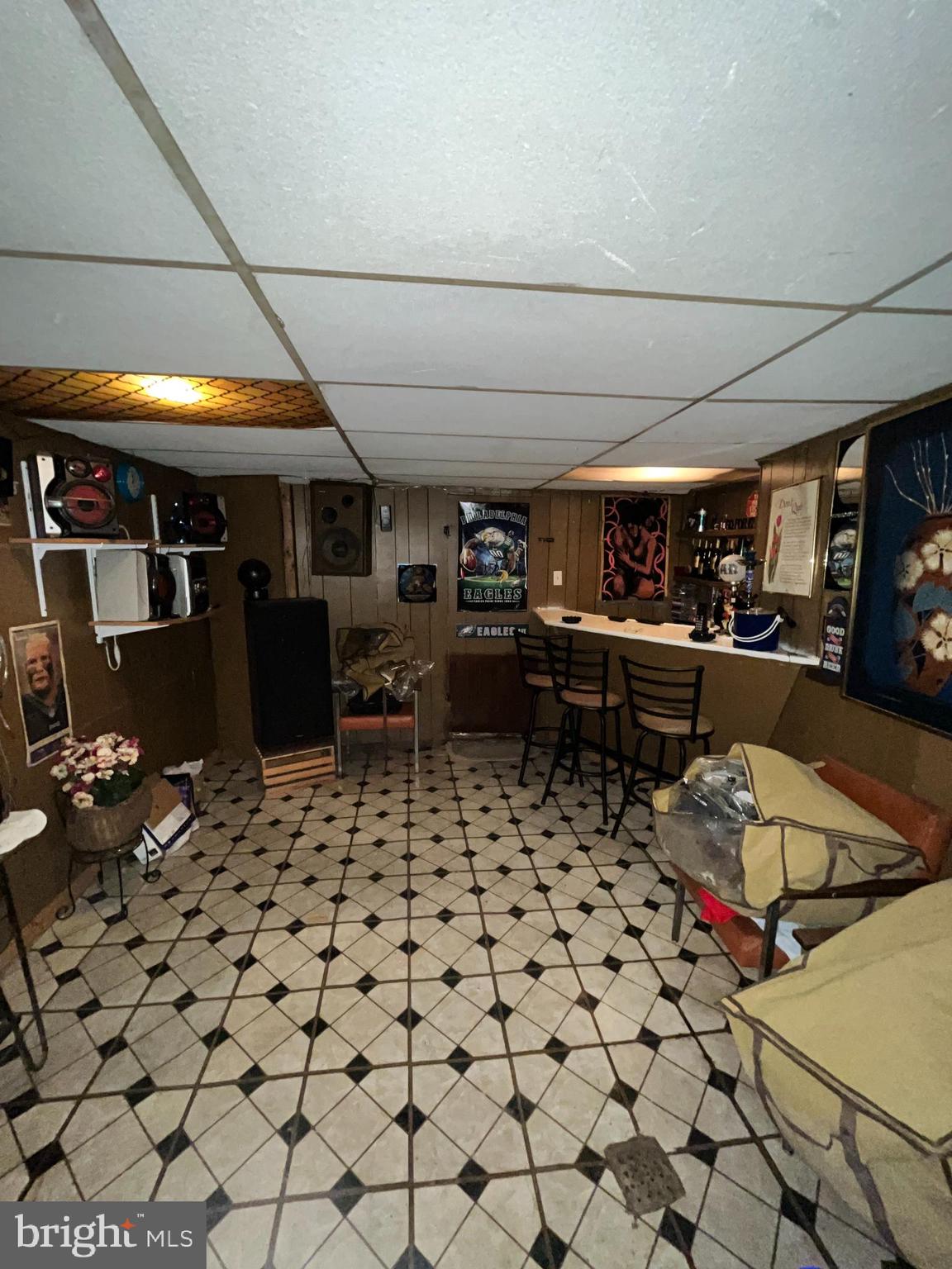 WEST OAK LANE - Residential