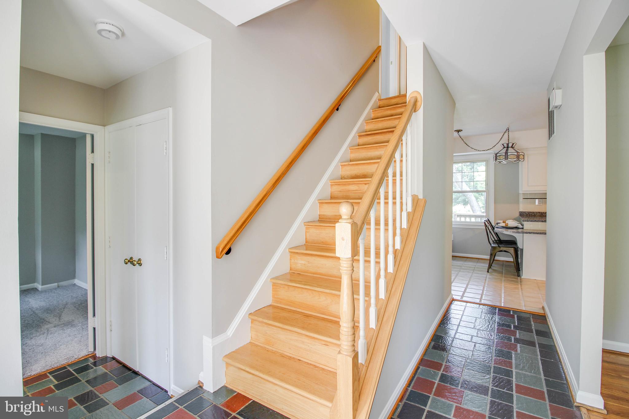 OAKLAND MILLS - Residential