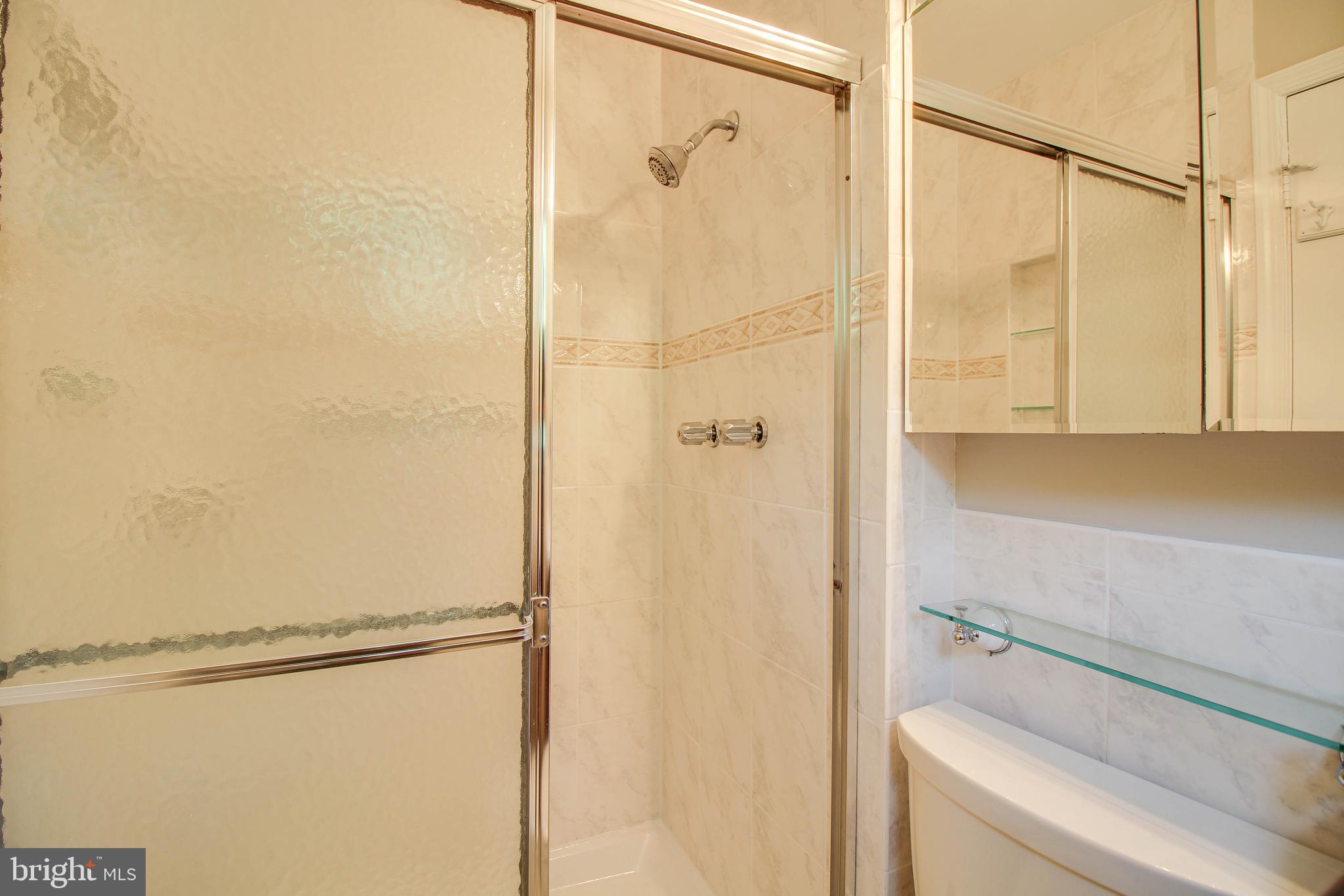 OAKLAND MILLS - Residential