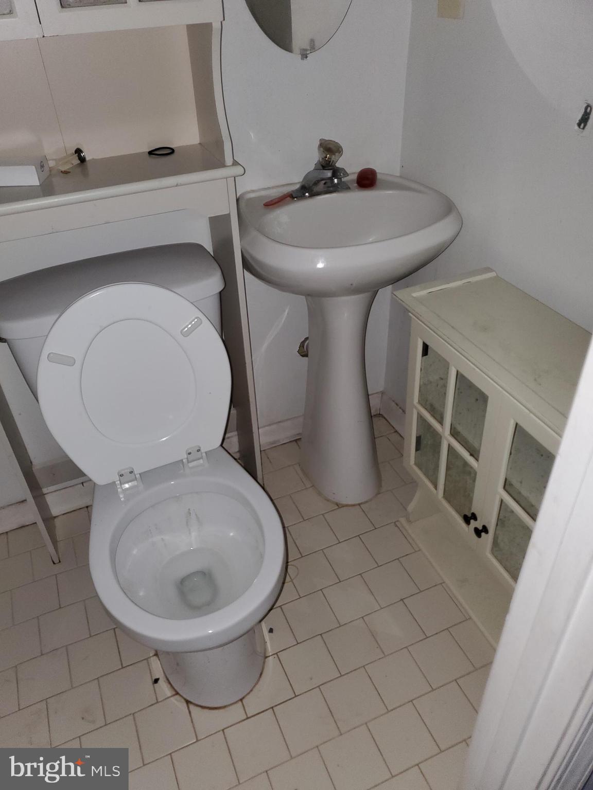 MIDDLESEX - Residential