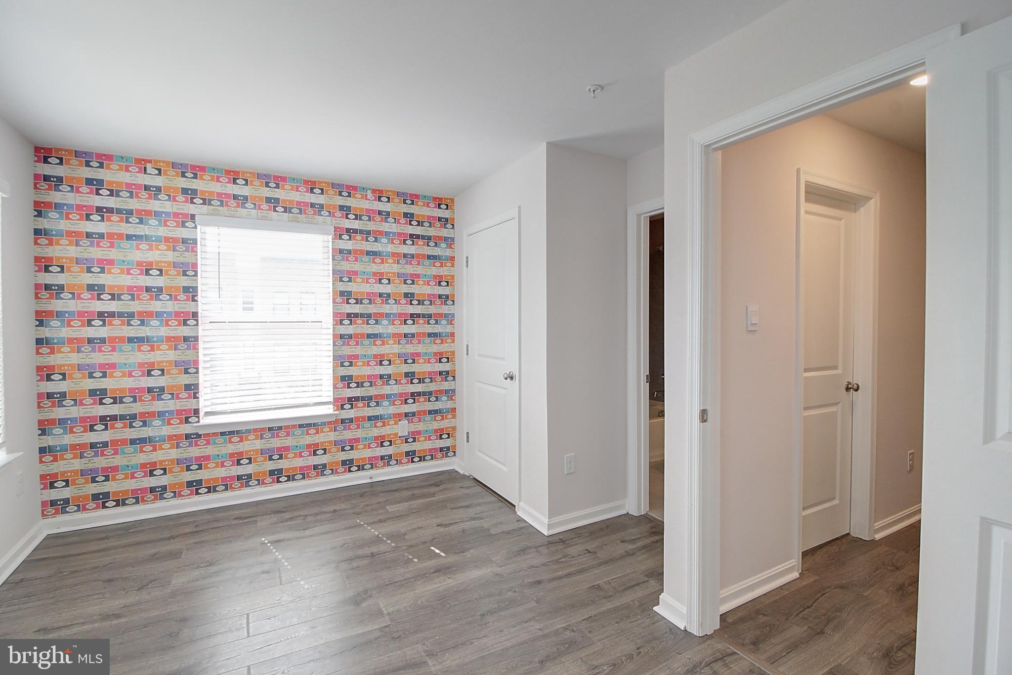 RENN QUARTER - Residential Lease