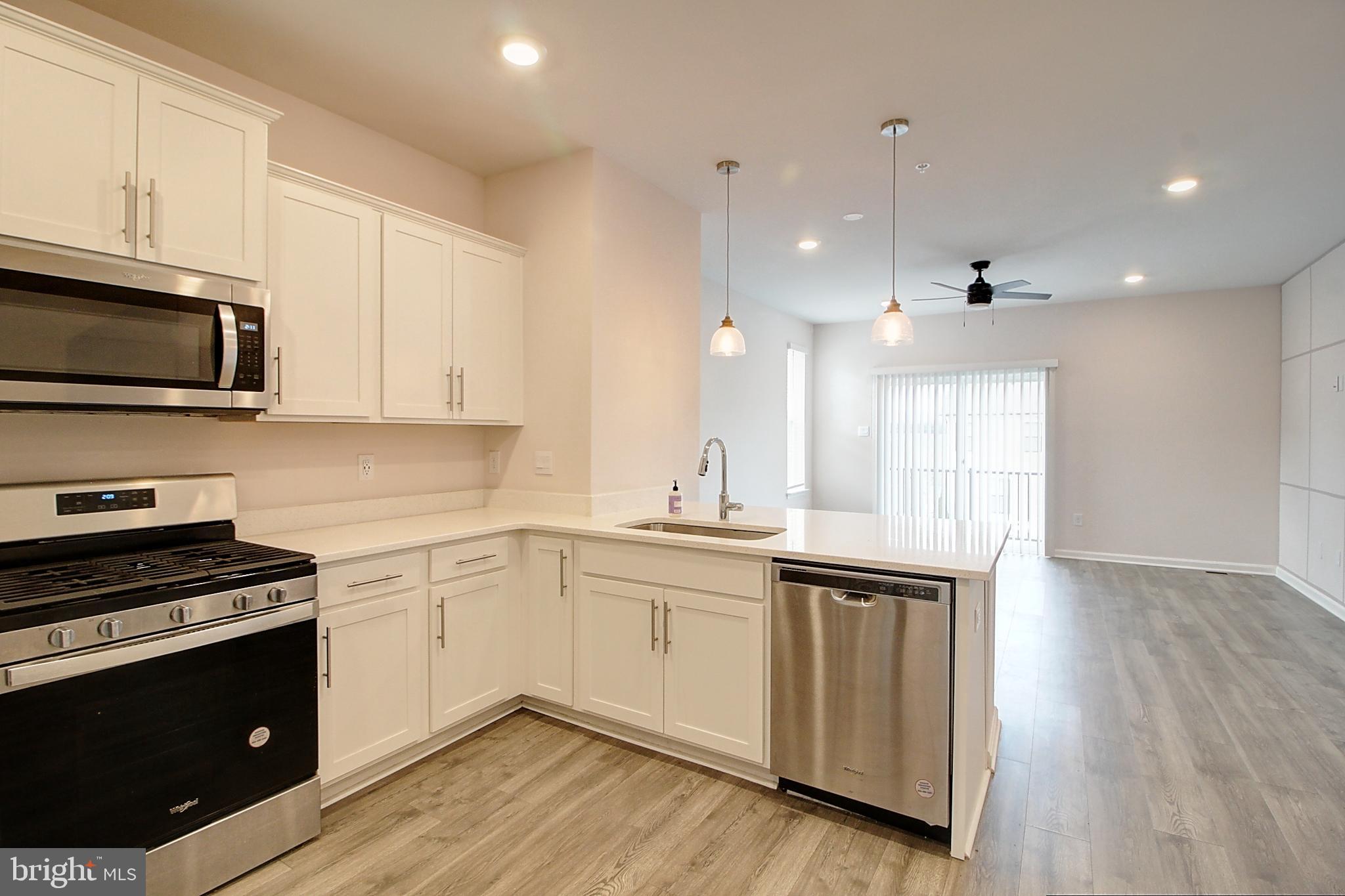 RENN QUARTER - Residential Lease