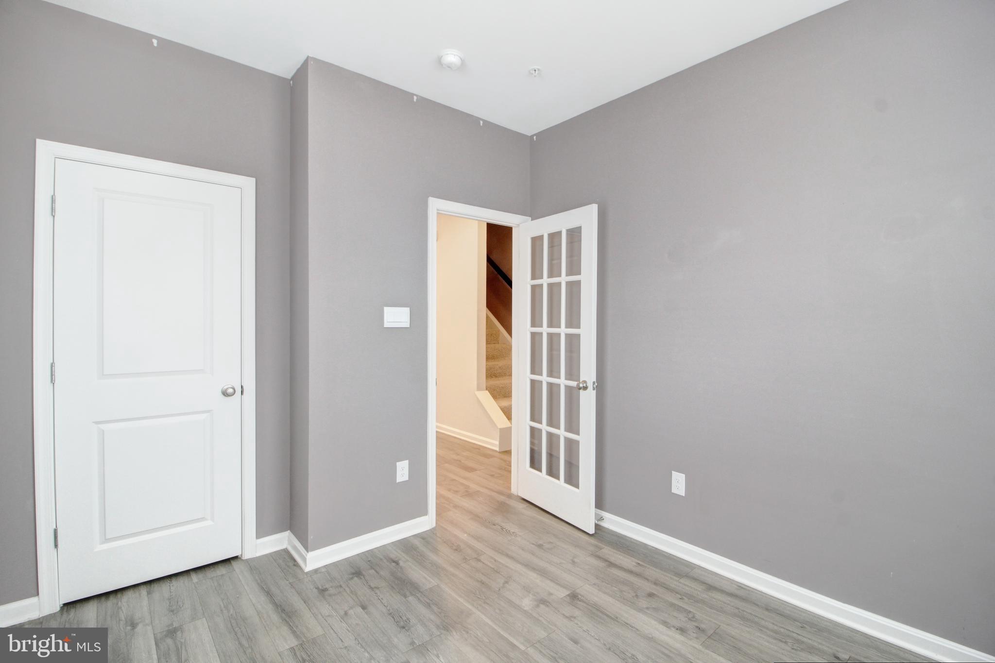 RENN QUARTER - Residential Lease