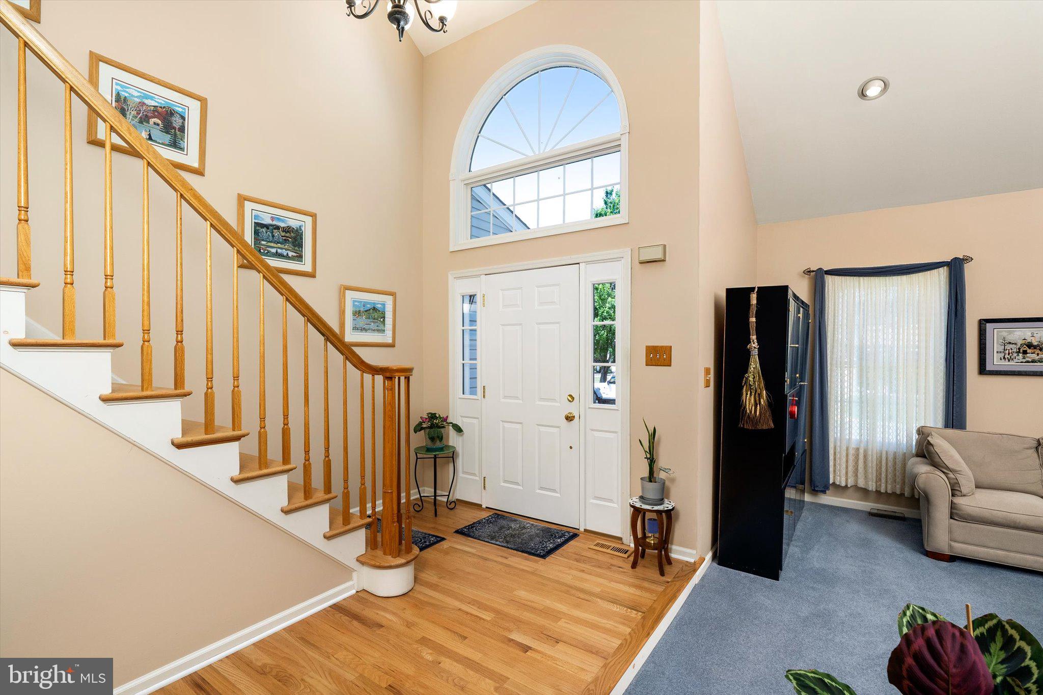 4 BAY HILL CT