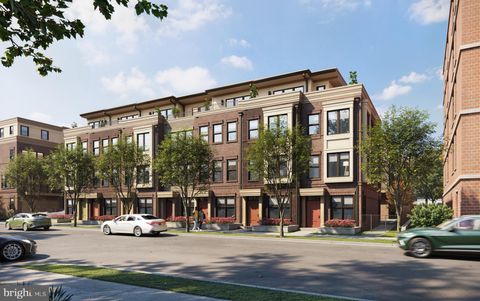 Townhouse For Sale - 156 North Lee Street<br/> FALLS CHURCH, VA 22046