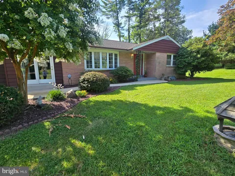 1912 N Charlotte Street, Pottstown, PA MLS: PAMC2159852