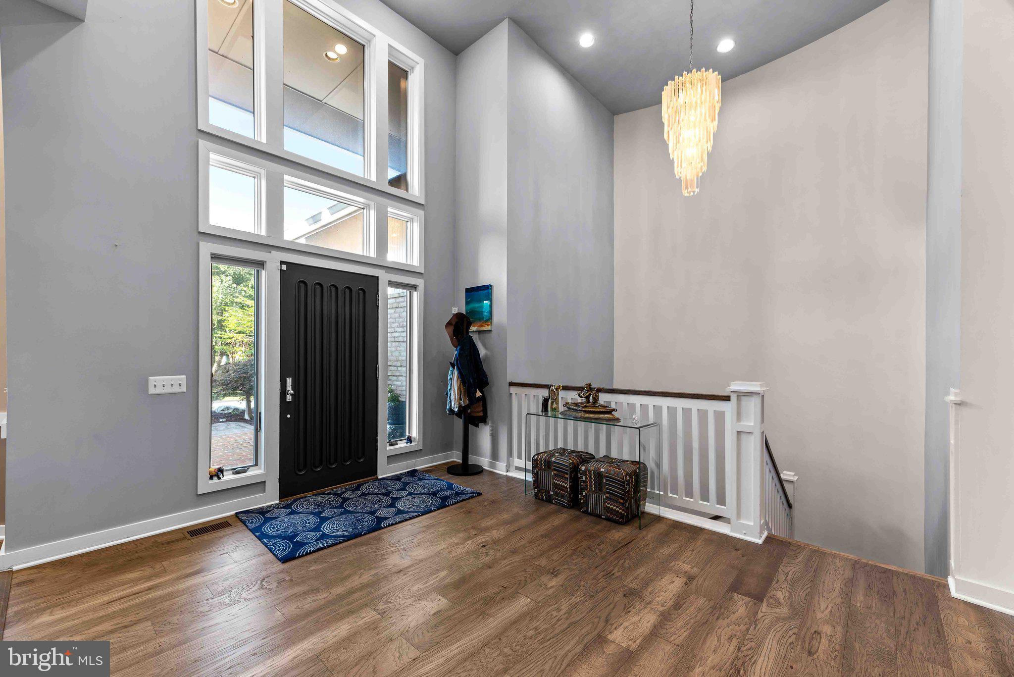 LAKEWOOD ESTATES - Residential