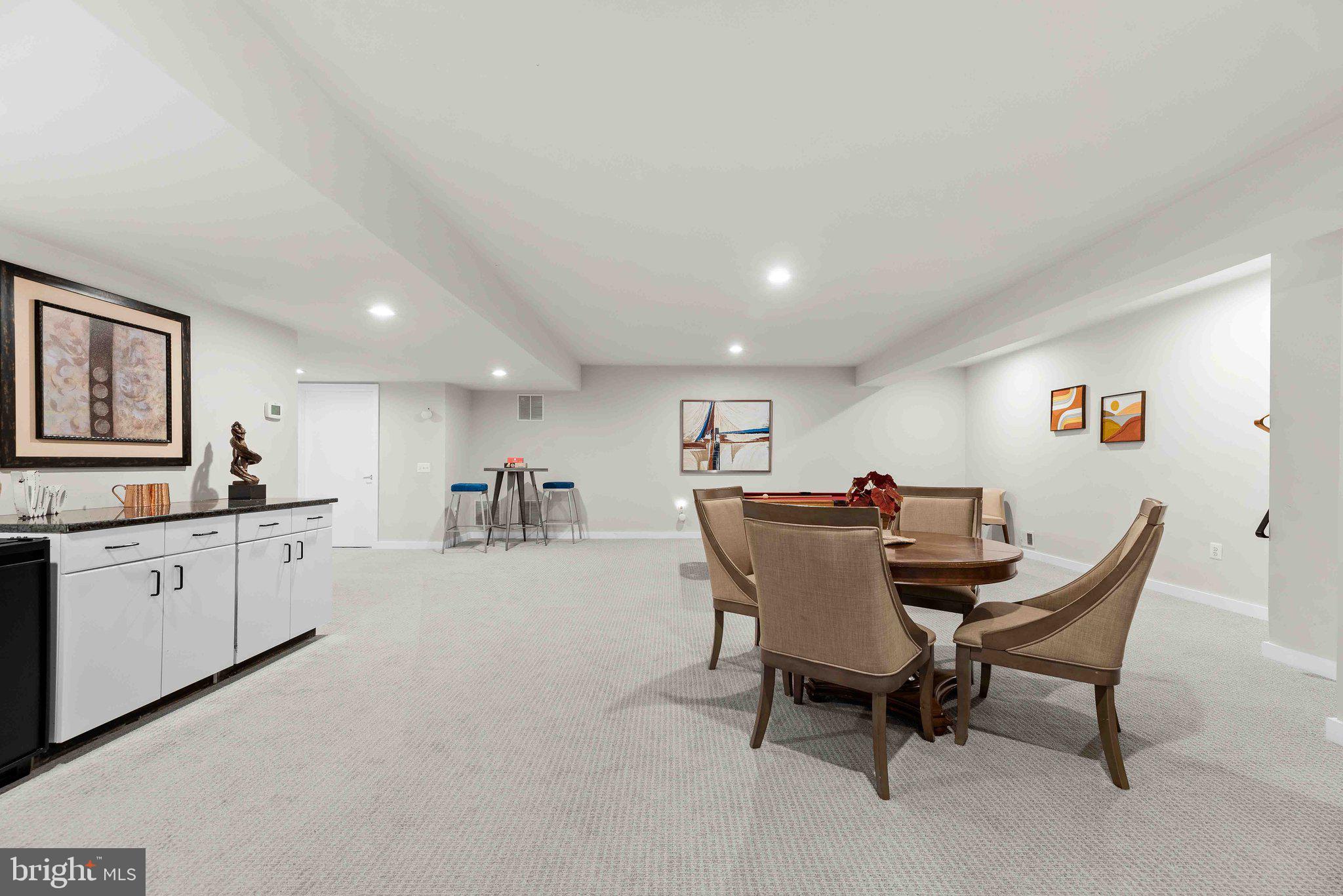 LAKEWOOD ESTATES - Residential