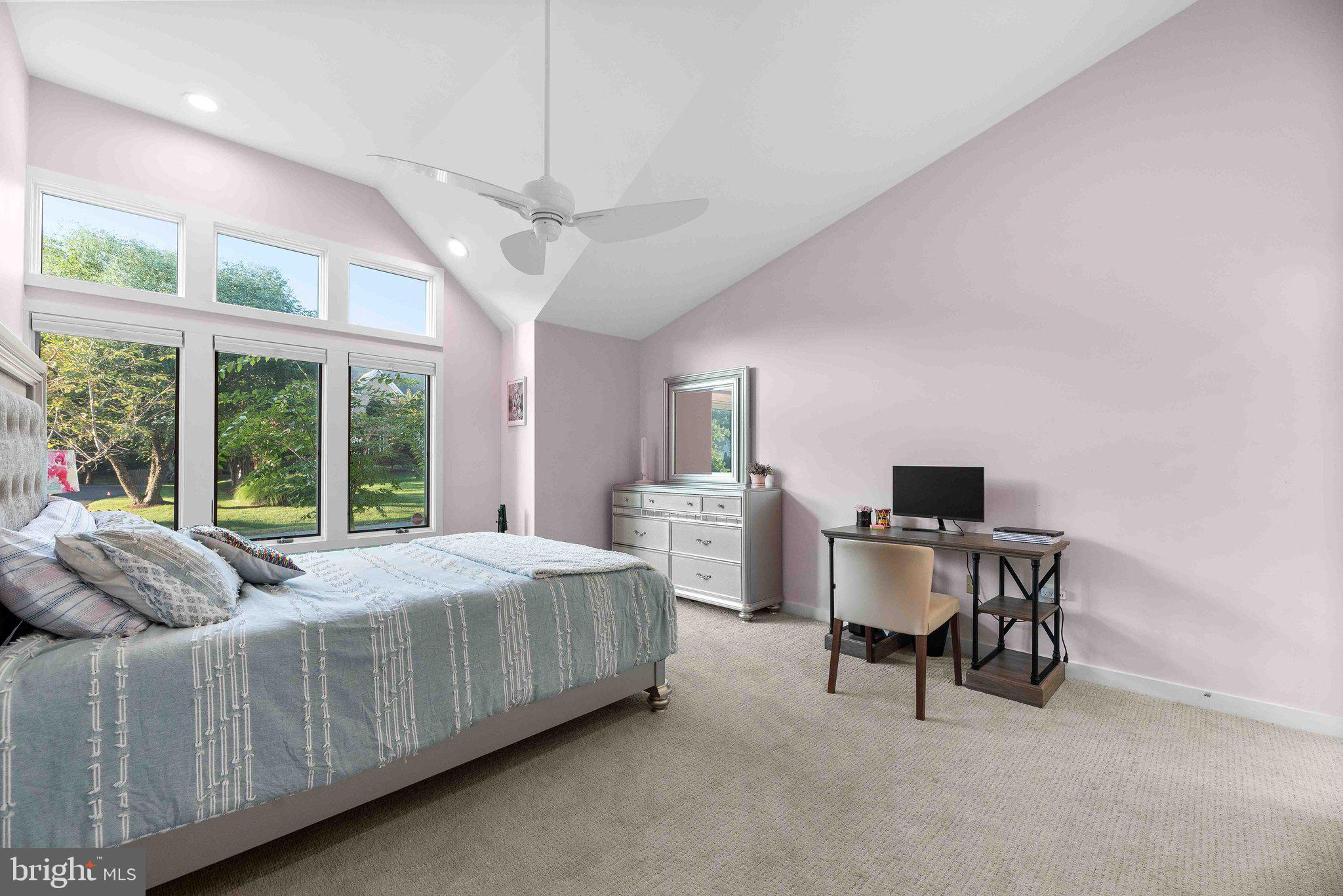 LAKEWOOD ESTATES - Residential