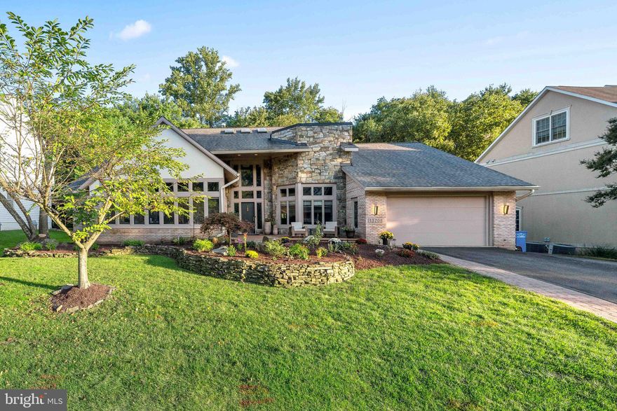 This amazing custom home will be available to visit 09/28/2022. Stay tuned for professional pictures and details.