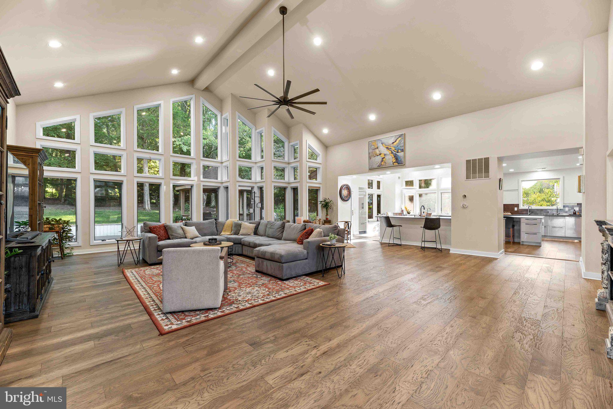 LAKEWOOD ESTATES - Residential