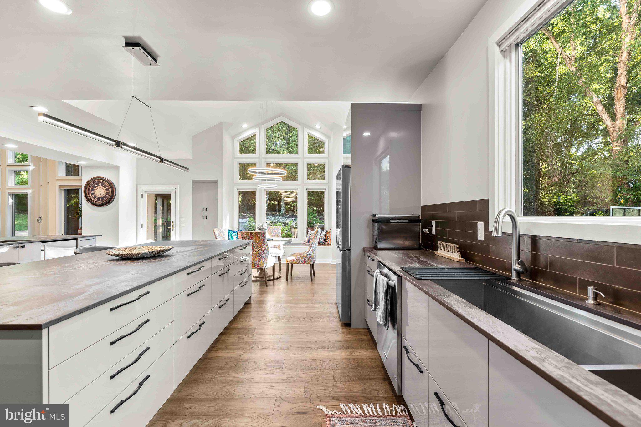 LAKEWOOD ESTATES - Residential