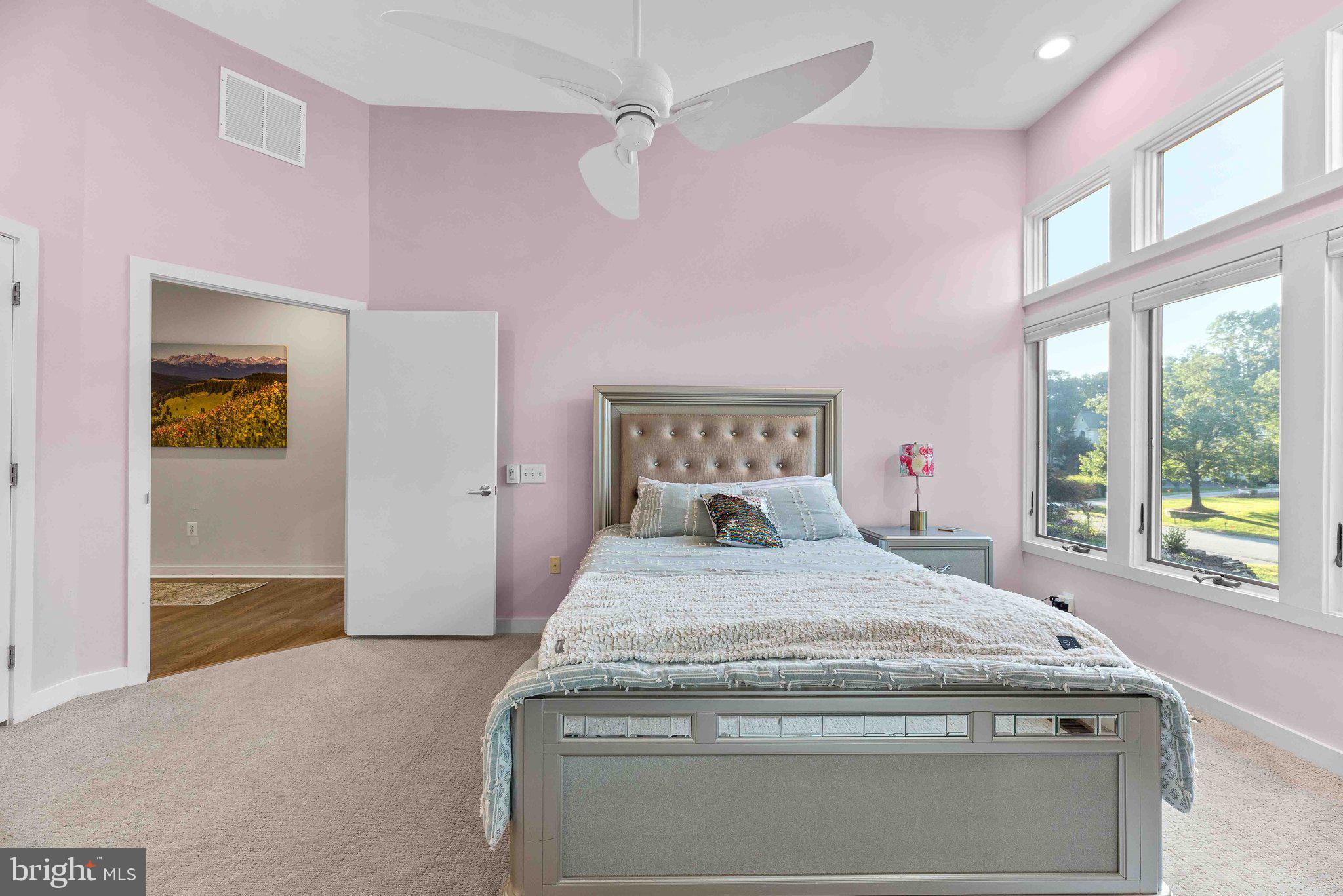 LAKEWOOD ESTATES - Residential