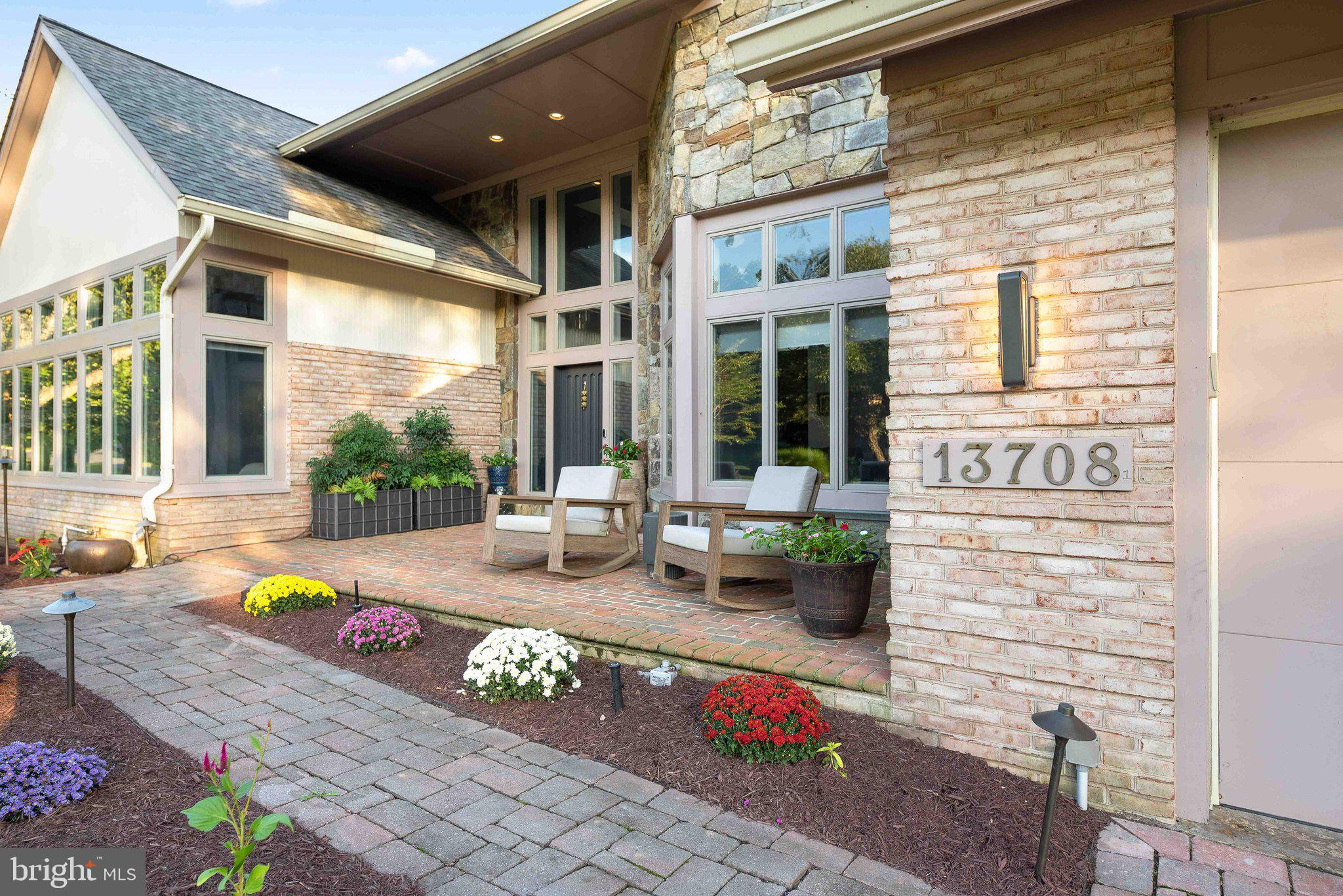 LAKEWOOD ESTATES - Residential