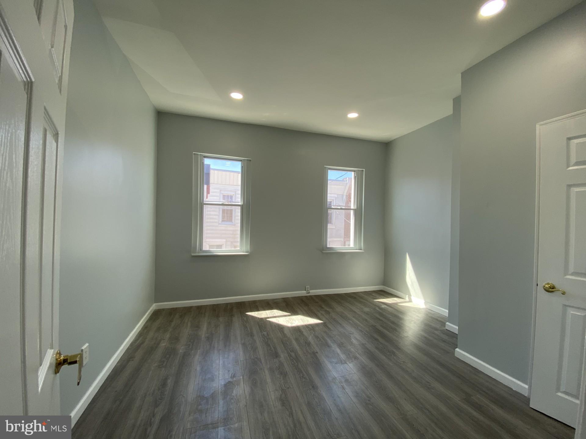 WHITMAN - Residential