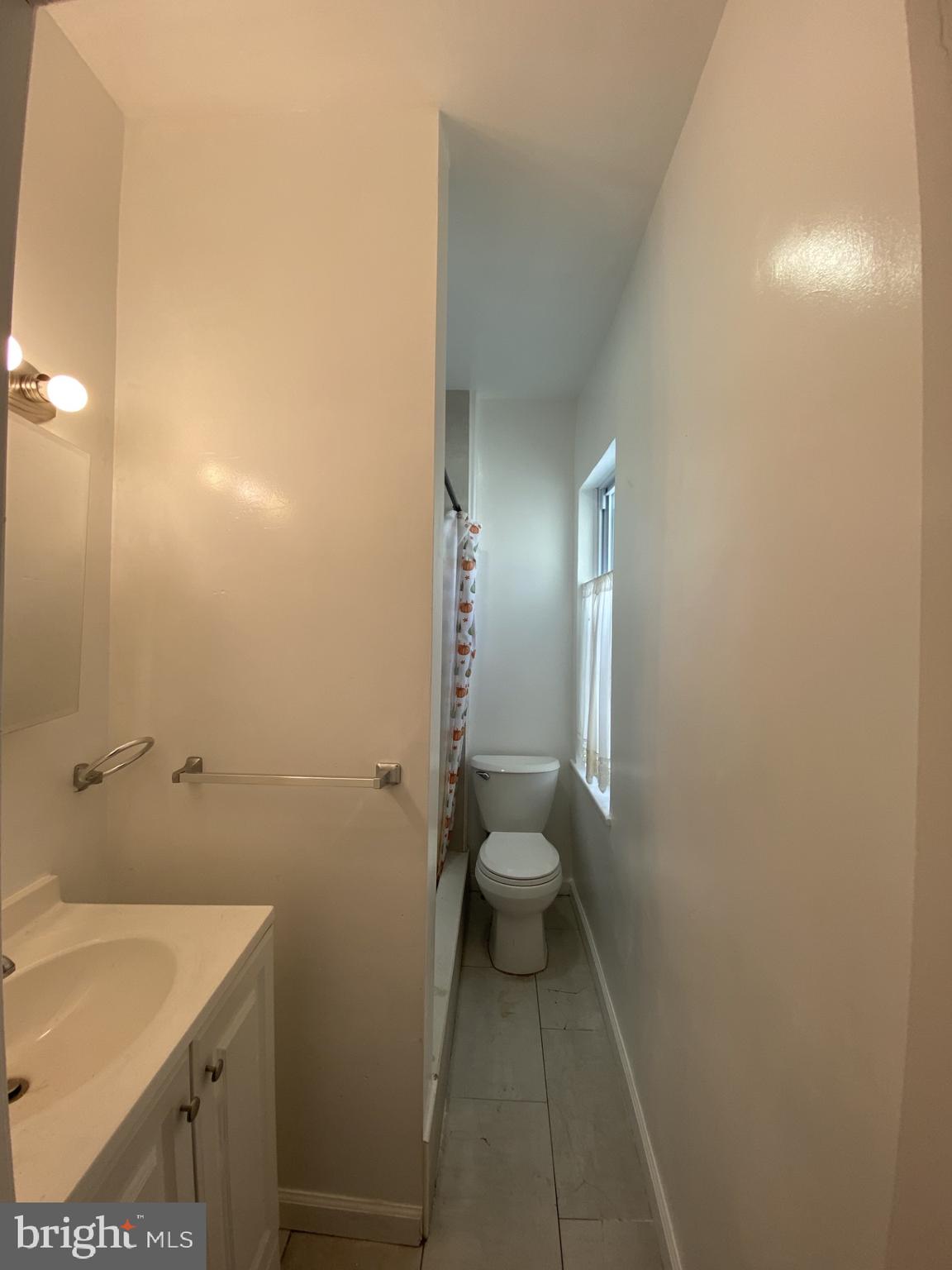 WHITMAN - Residential