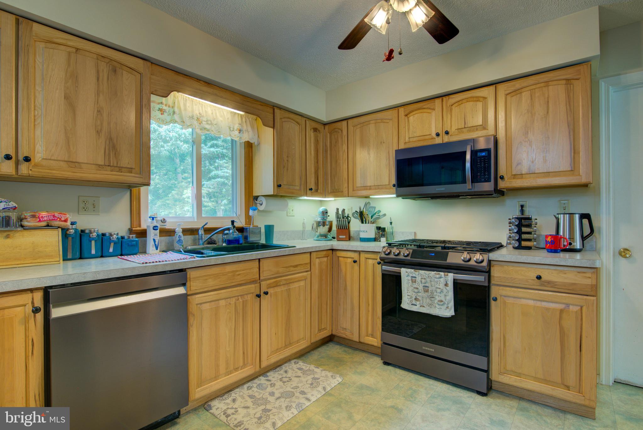 EDEN ESTATES - Residential