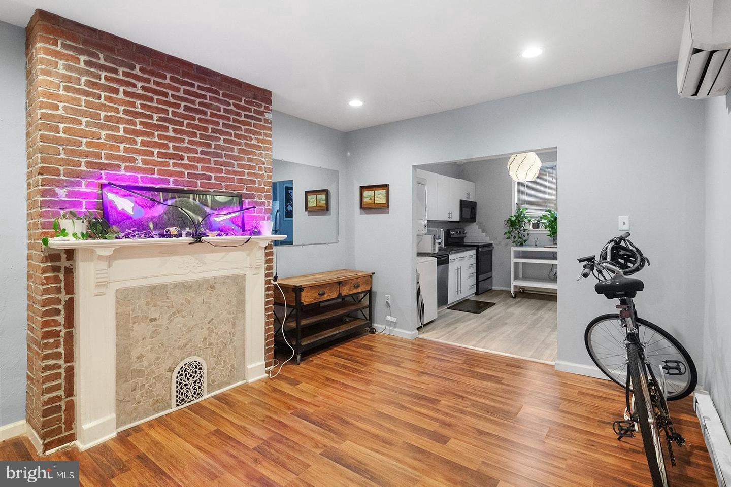 HAWTHORNE - Residential Income