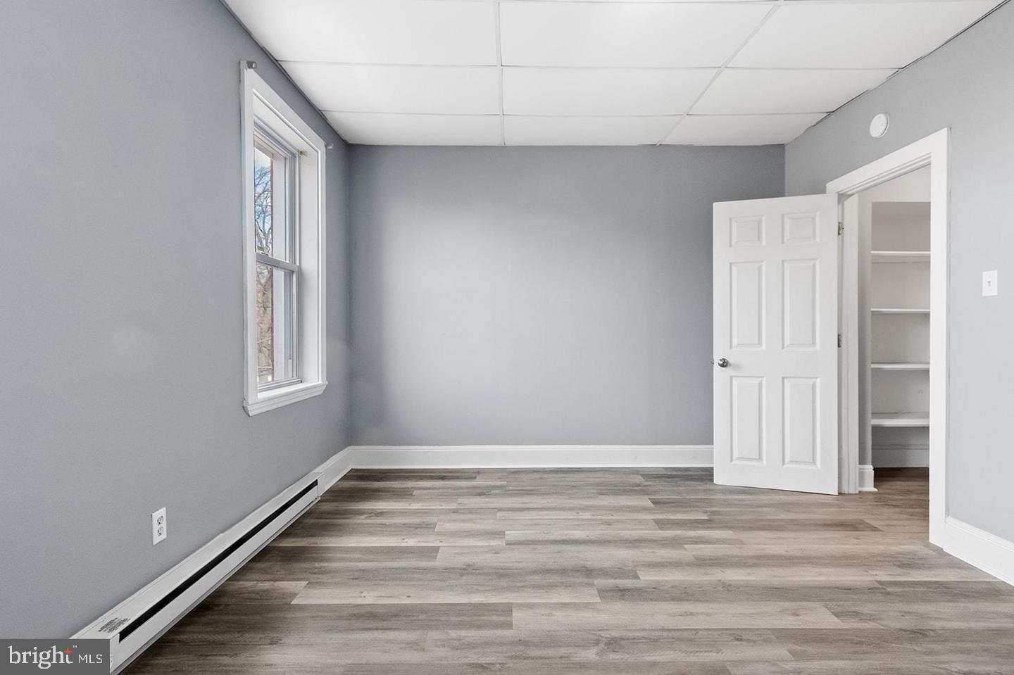 HAWTHORNE - Residential Income