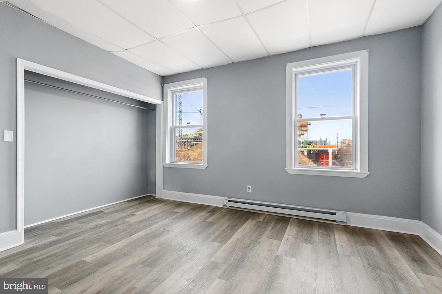 HAWTHORNE - Residential Income