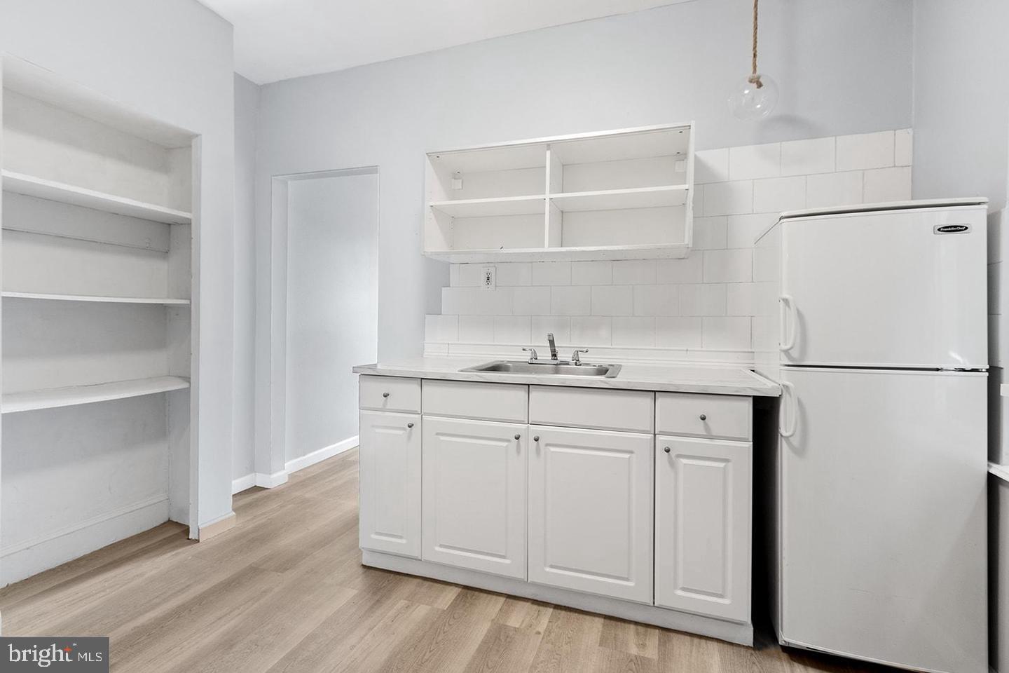 HAWTHORNE - Residential Income