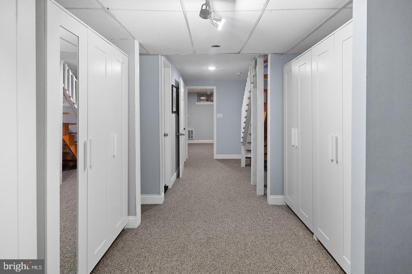 HAWTHORNE - Residential Income