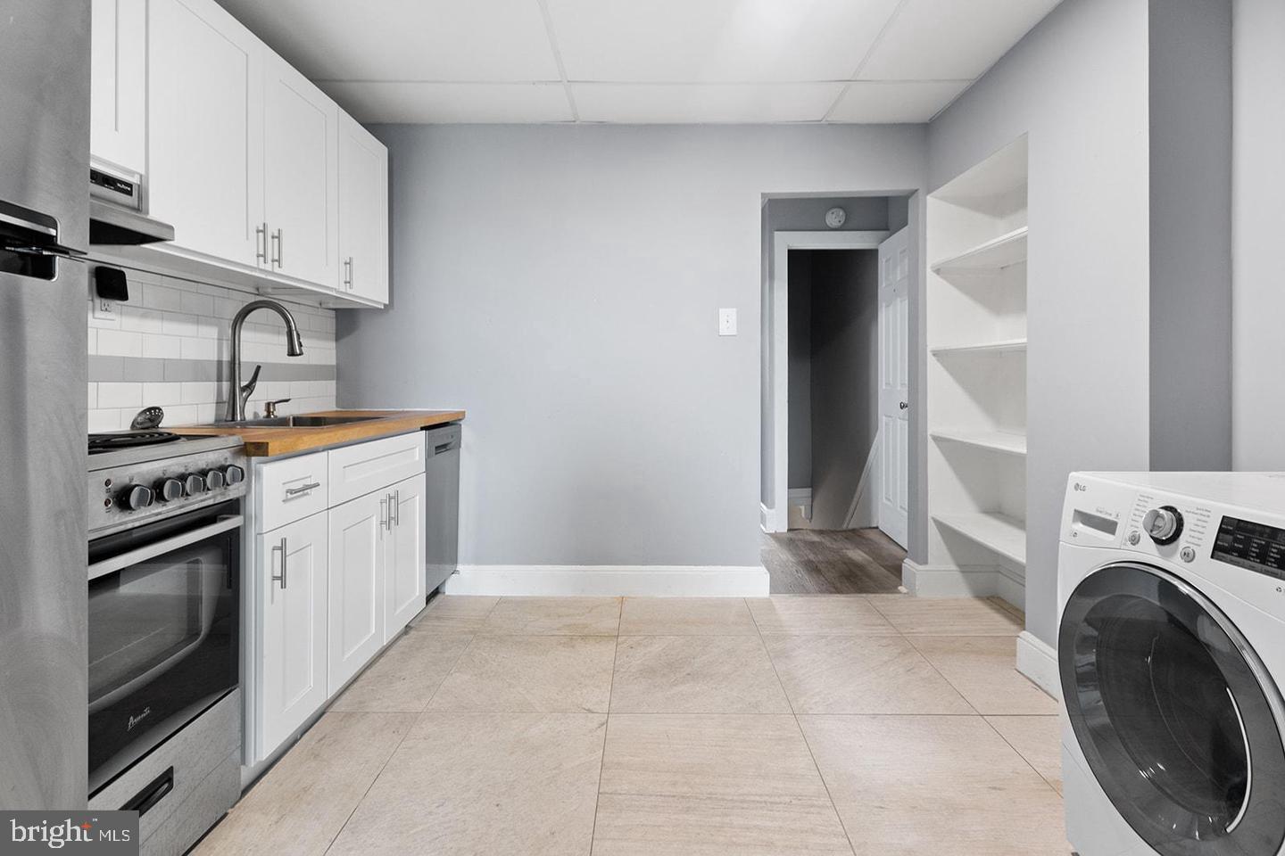 HAWTHORNE - Residential Income