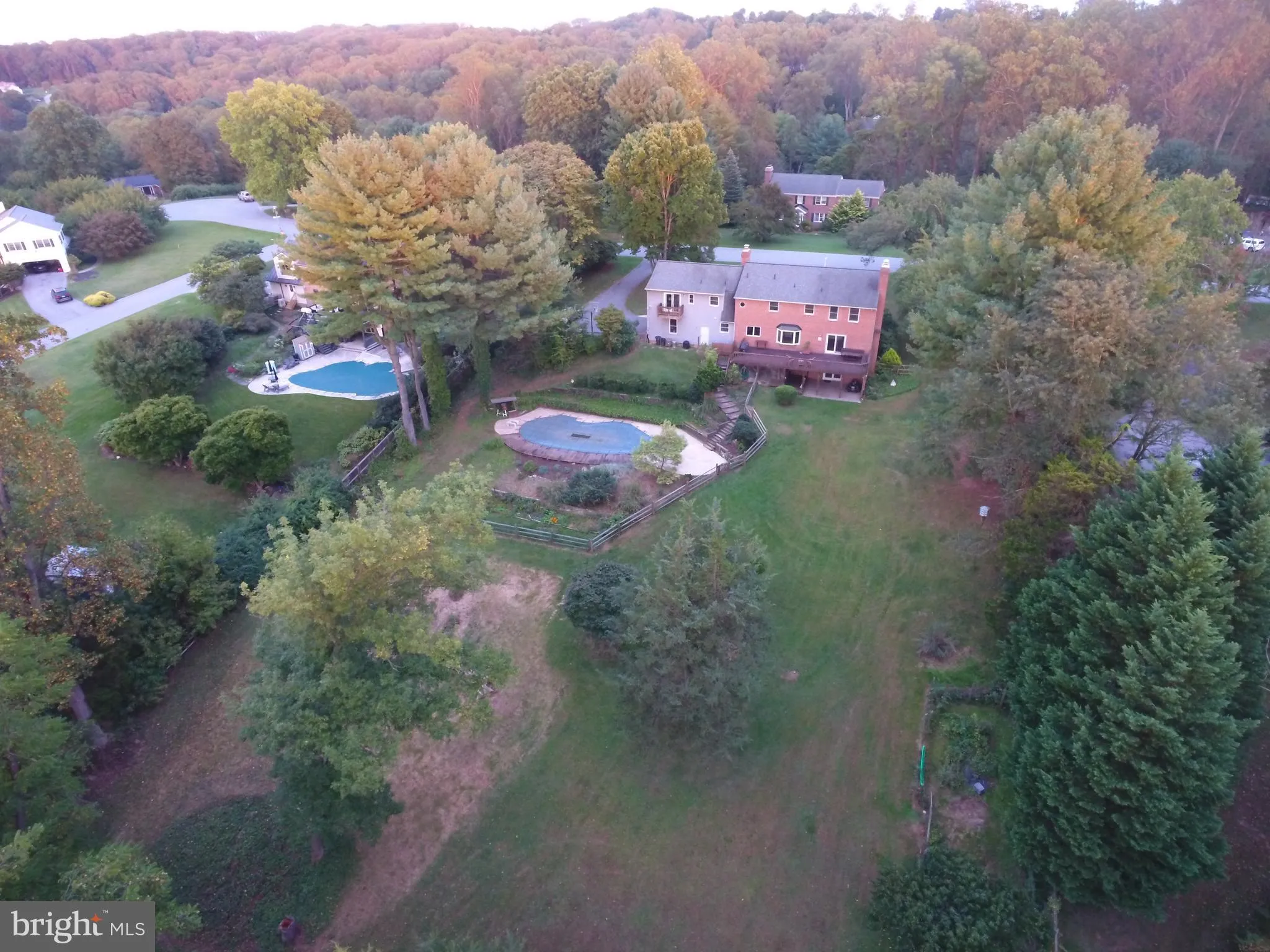 Phoenix, Maryland 21131, United States, 5 Bedrooms Bedrooms, ,5 BathroomsBathrooms,Residential,Contingent,216530