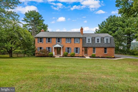 6 HUNT VALLEY VIEW TERRACE PHOENIX MD 21131