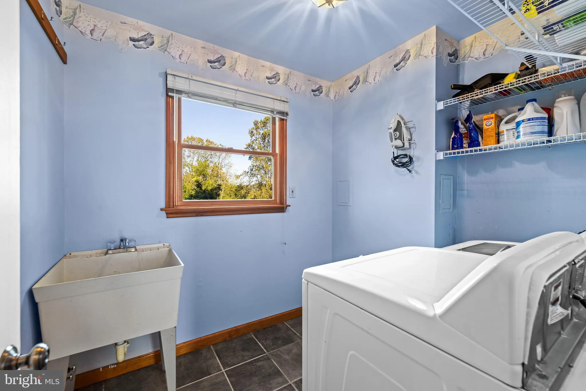 Phoenix, Maryland 21131, United States, 5 Bedrooms Bedrooms, ,5 BathroomsBathrooms,Residential,Contingent,216530