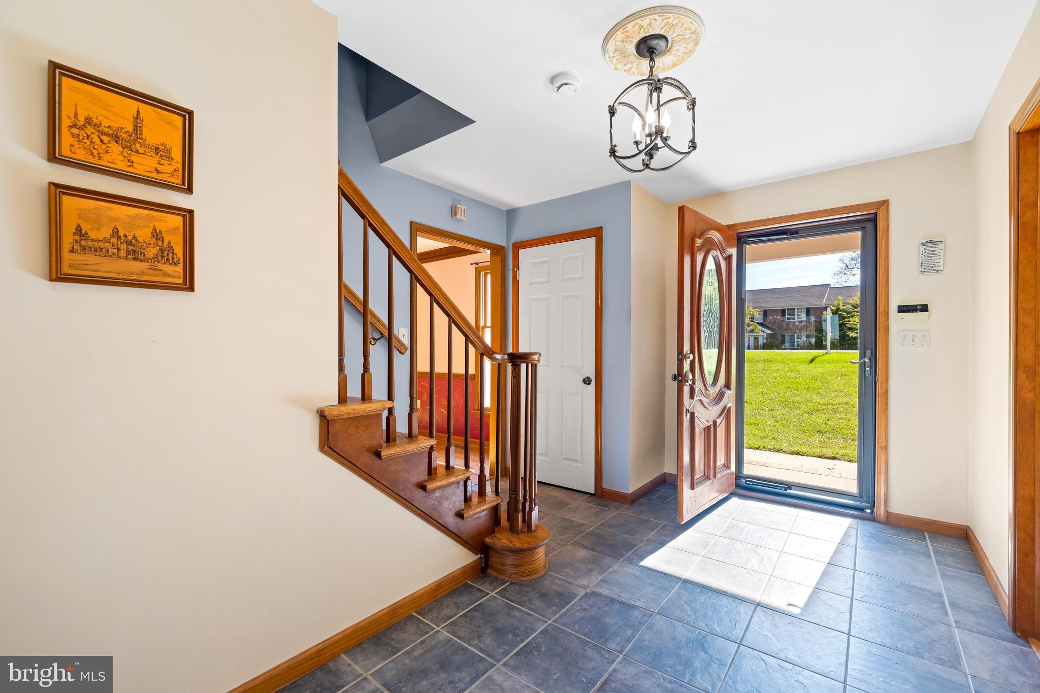 6 HUNT VALLEY VIEW TERRACE
