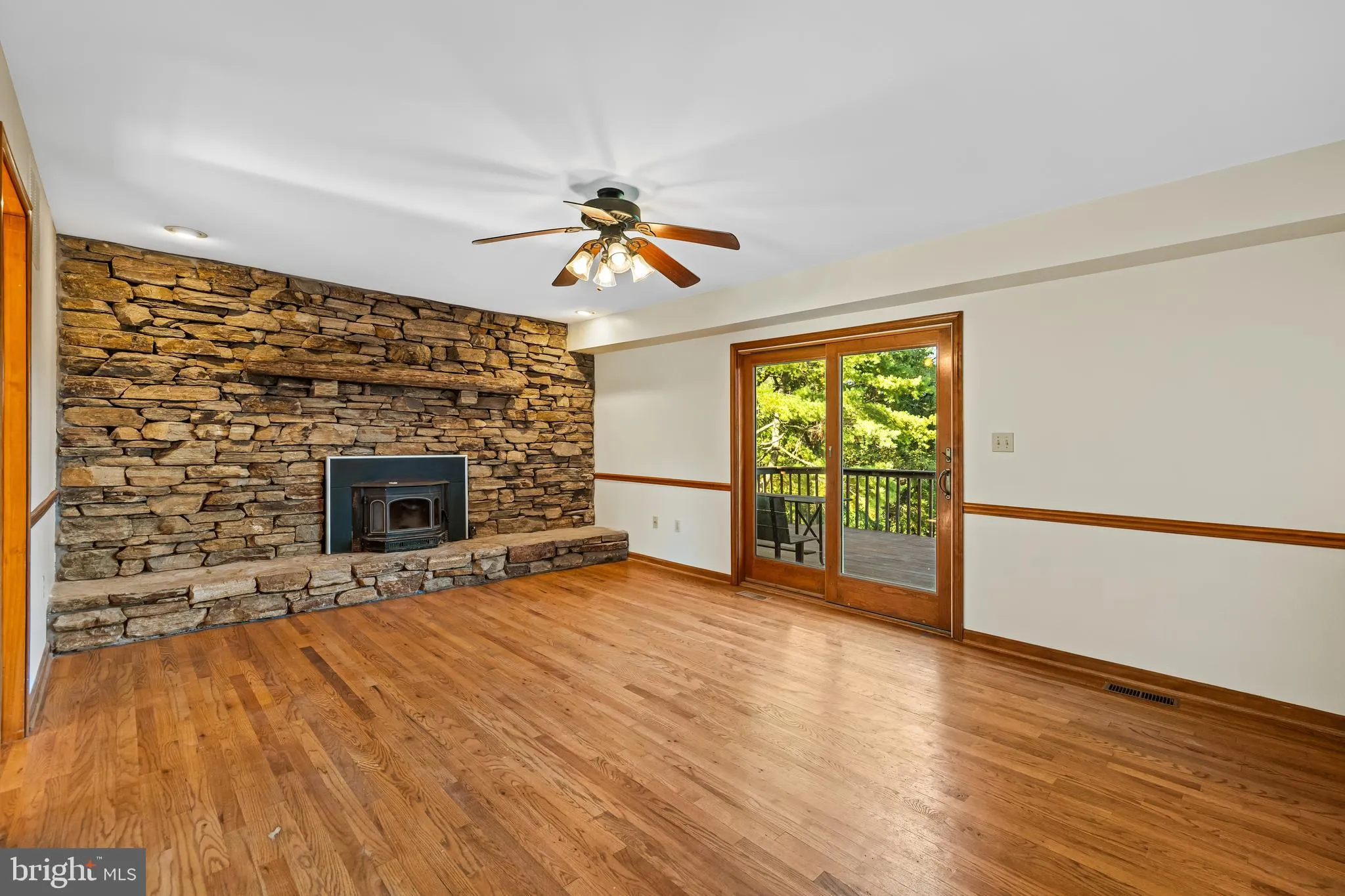 Phoenix, Maryland 21131, United States, 5 Bedrooms Bedrooms, ,5 BathroomsBathrooms,Residential,Contingent,216530