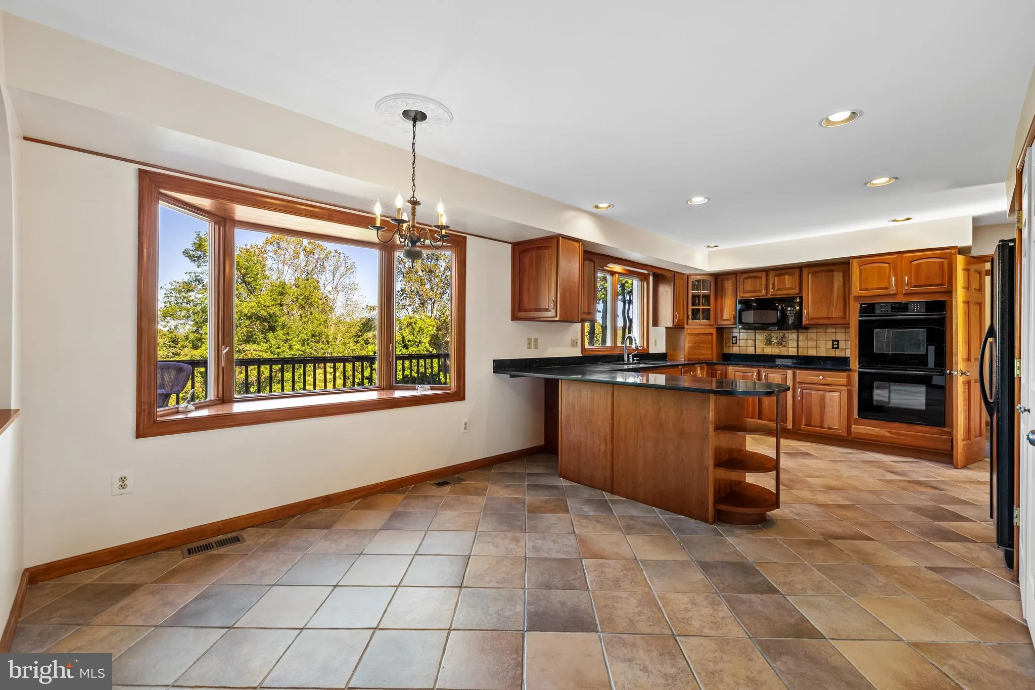 Phoenix, Maryland 21131, United States, 5 Bedrooms Bedrooms, ,5 BathroomsBathrooms,Residential,Contingent,216530