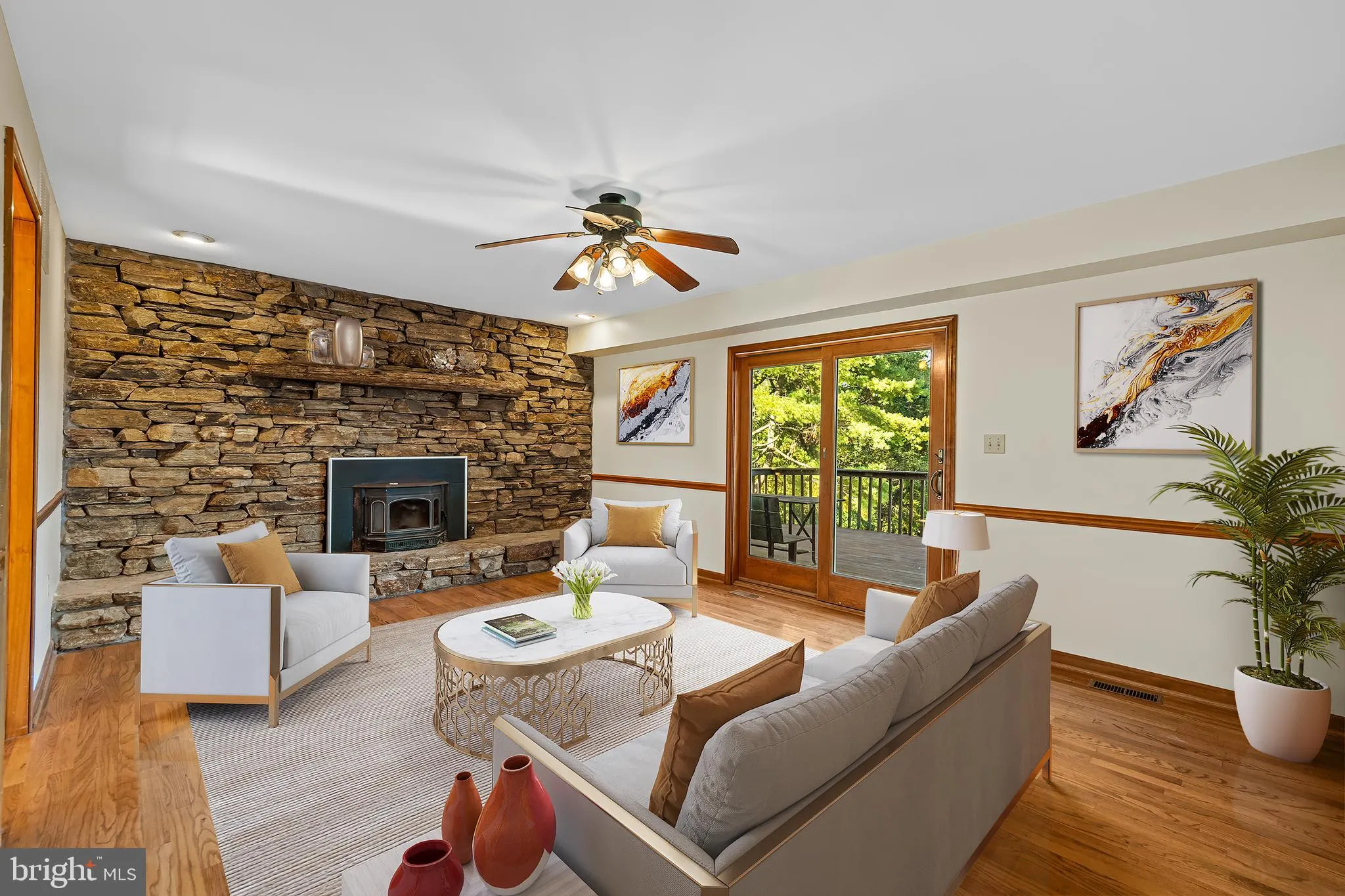 Phoenix, Maryland 21131, United States, 5 Bedrooms Bedrooms, ,5 BathroomsBathrooms,Residential,Contingent,216530