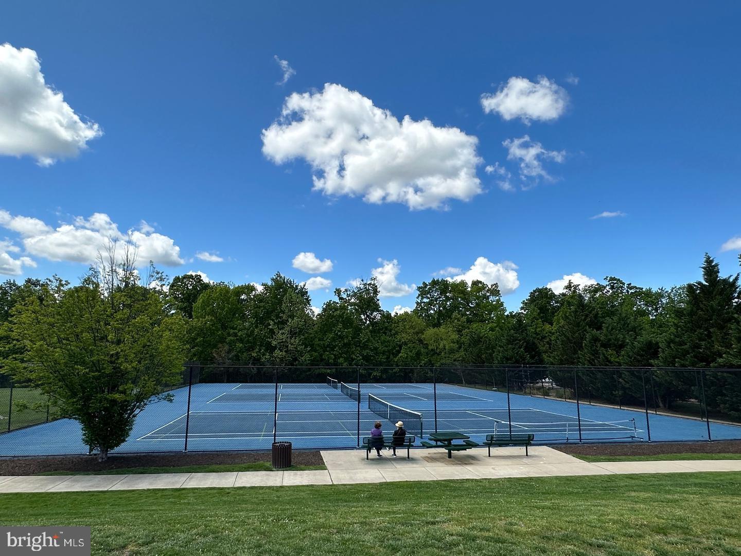 BELMONT COUNTRY CLUB - Residential