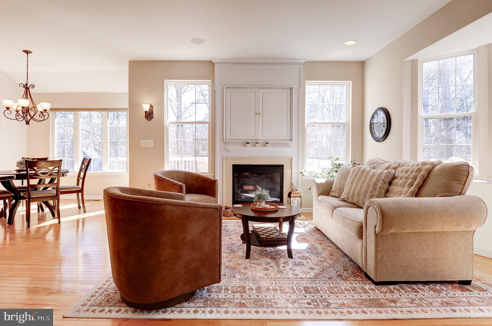 BELMONT COUNTRY CLUB - Residential