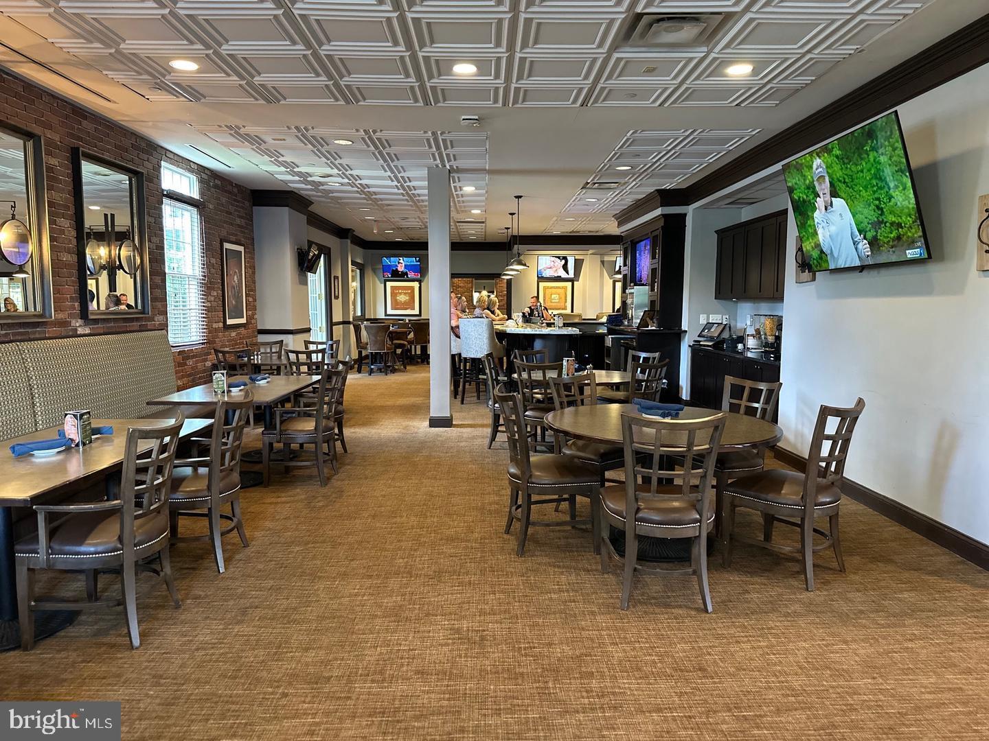 BELMONT COUNTRY CLUB - Residential