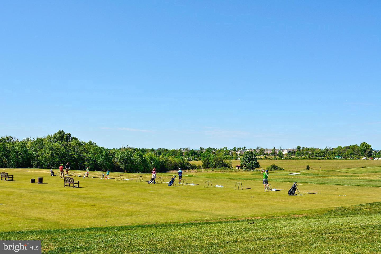 BELMONT COUNTRY CLUB - Residential