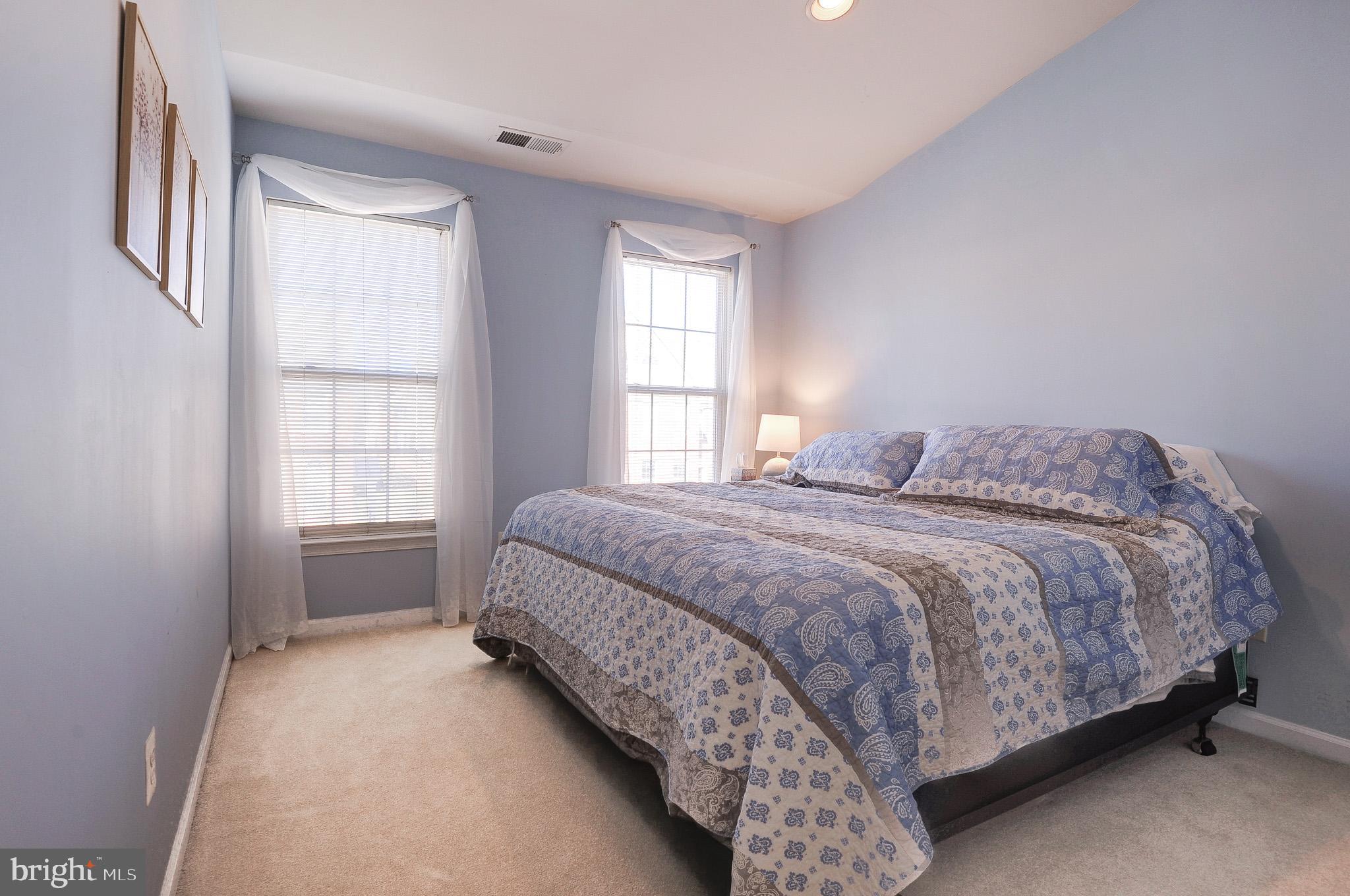 BELMONT COUNTRY CLUB - Residential