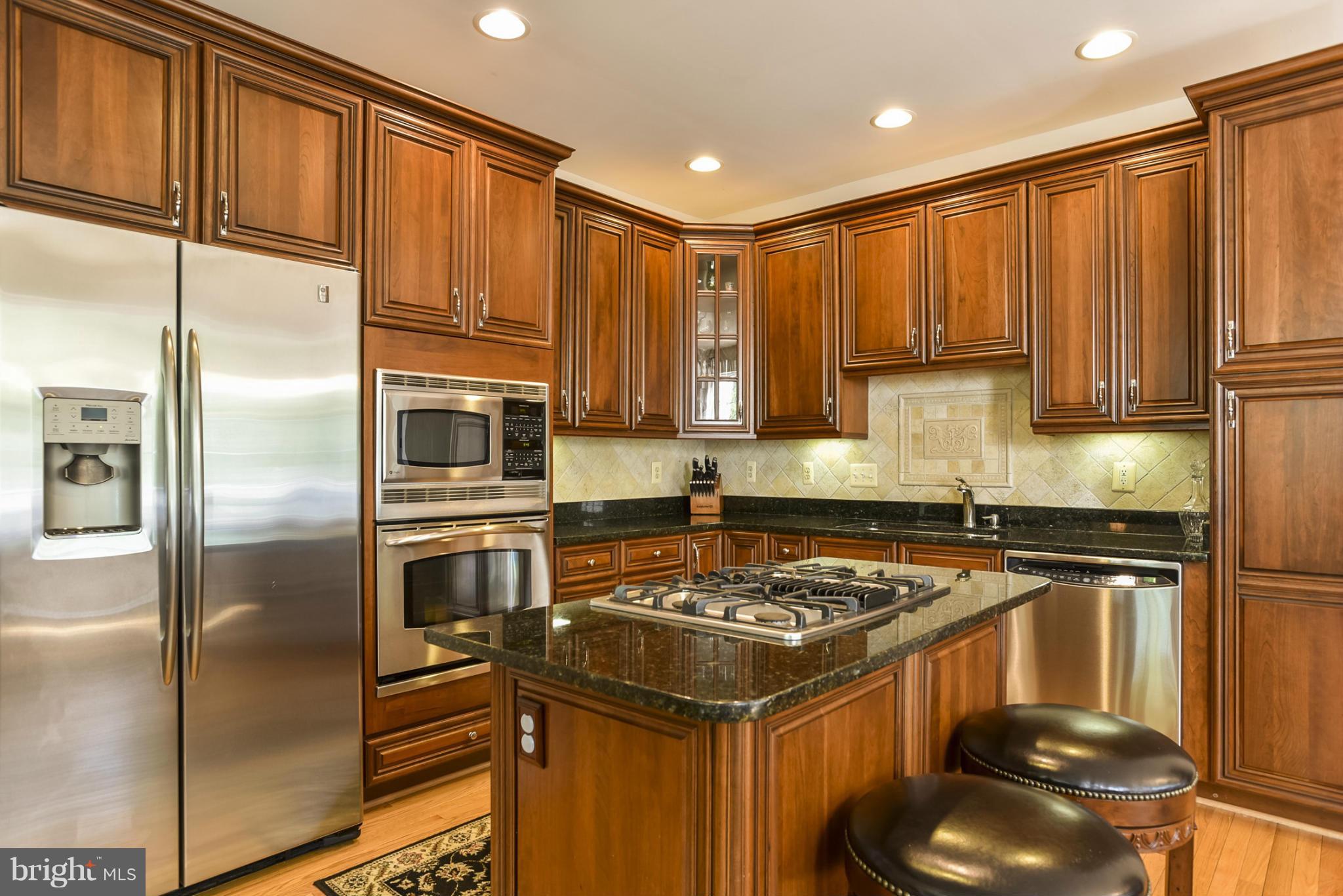 BELMONT COUNTRY CLUB - Residential