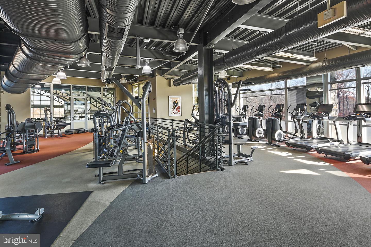 POTOMAC CLUB - Residential Lease