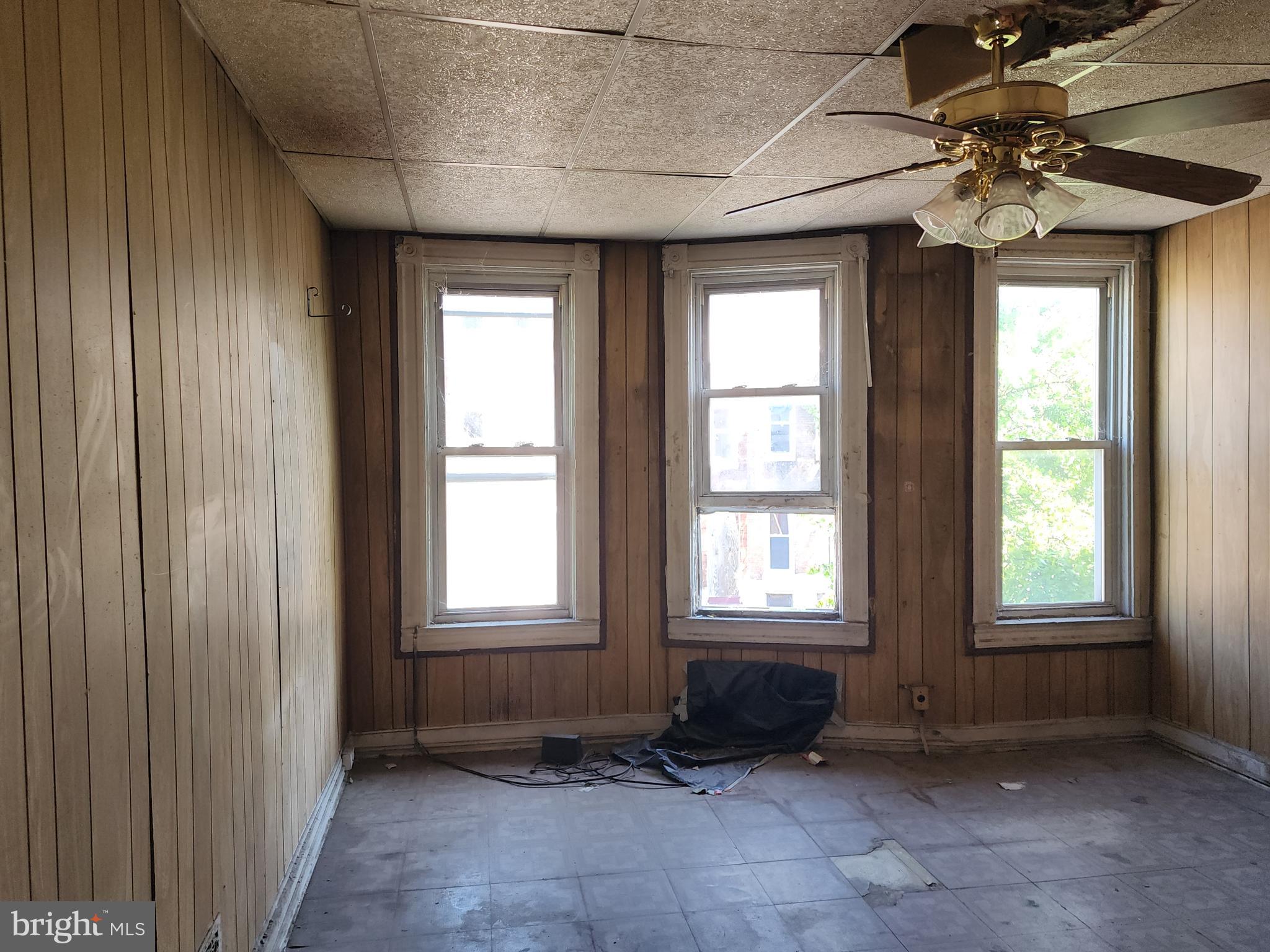 MIDTOWN EDMONDSON - Residential