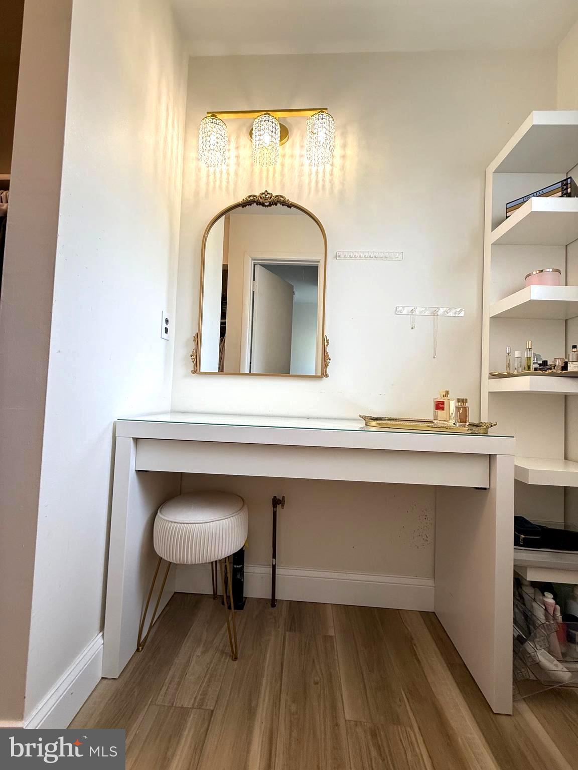 NEWTOWN CROSSING - Residential