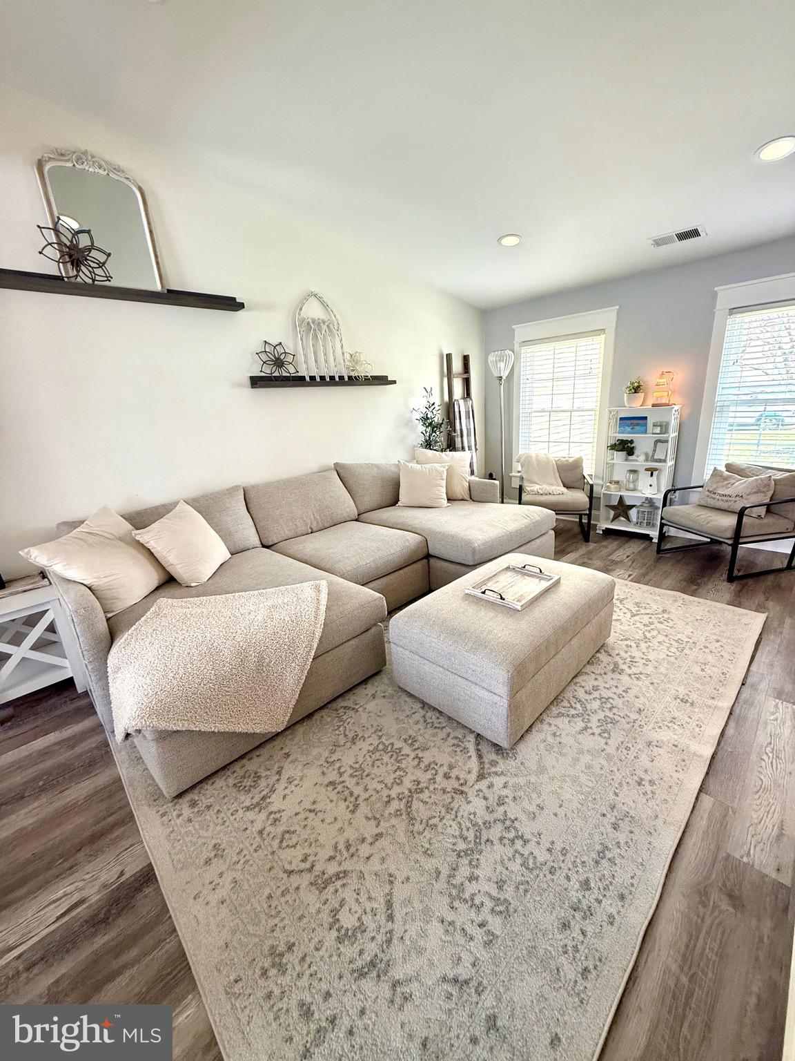 NEWTOWN CROSSING - Residential