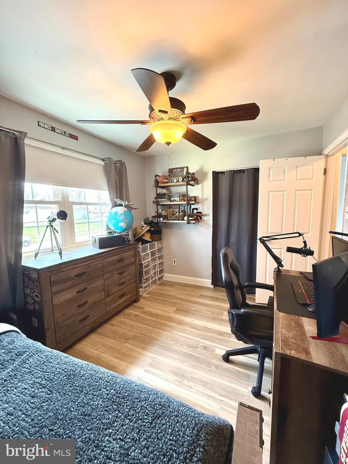 NEWTOWN CROSSING - Residential