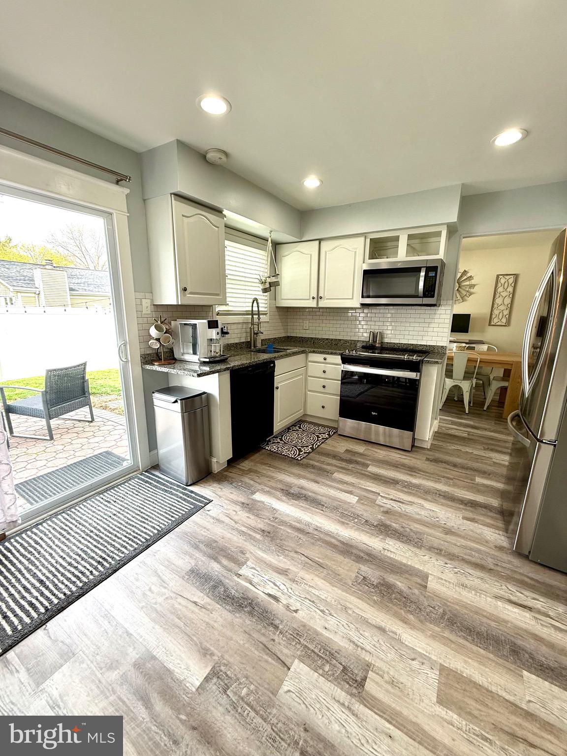 NEWTOWN CROSSING - Residential