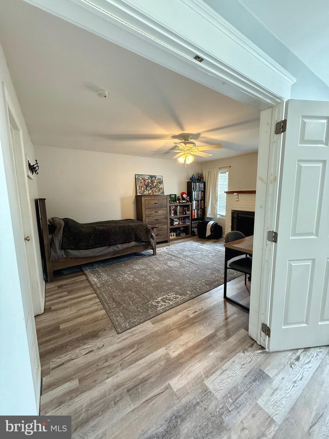 NEWTOWN CROSSING - Residential