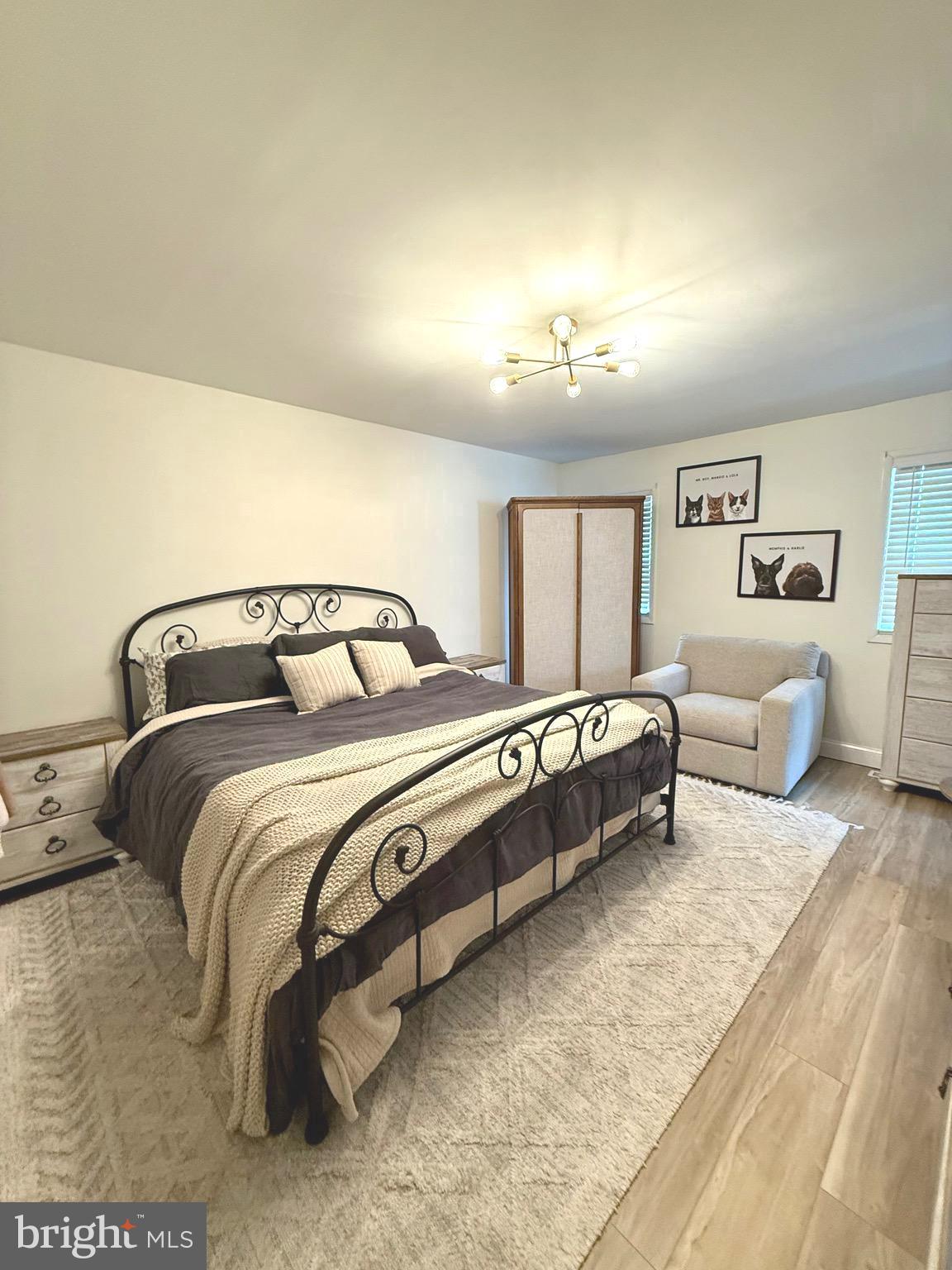 NEWTOWN CROSSING - Residential