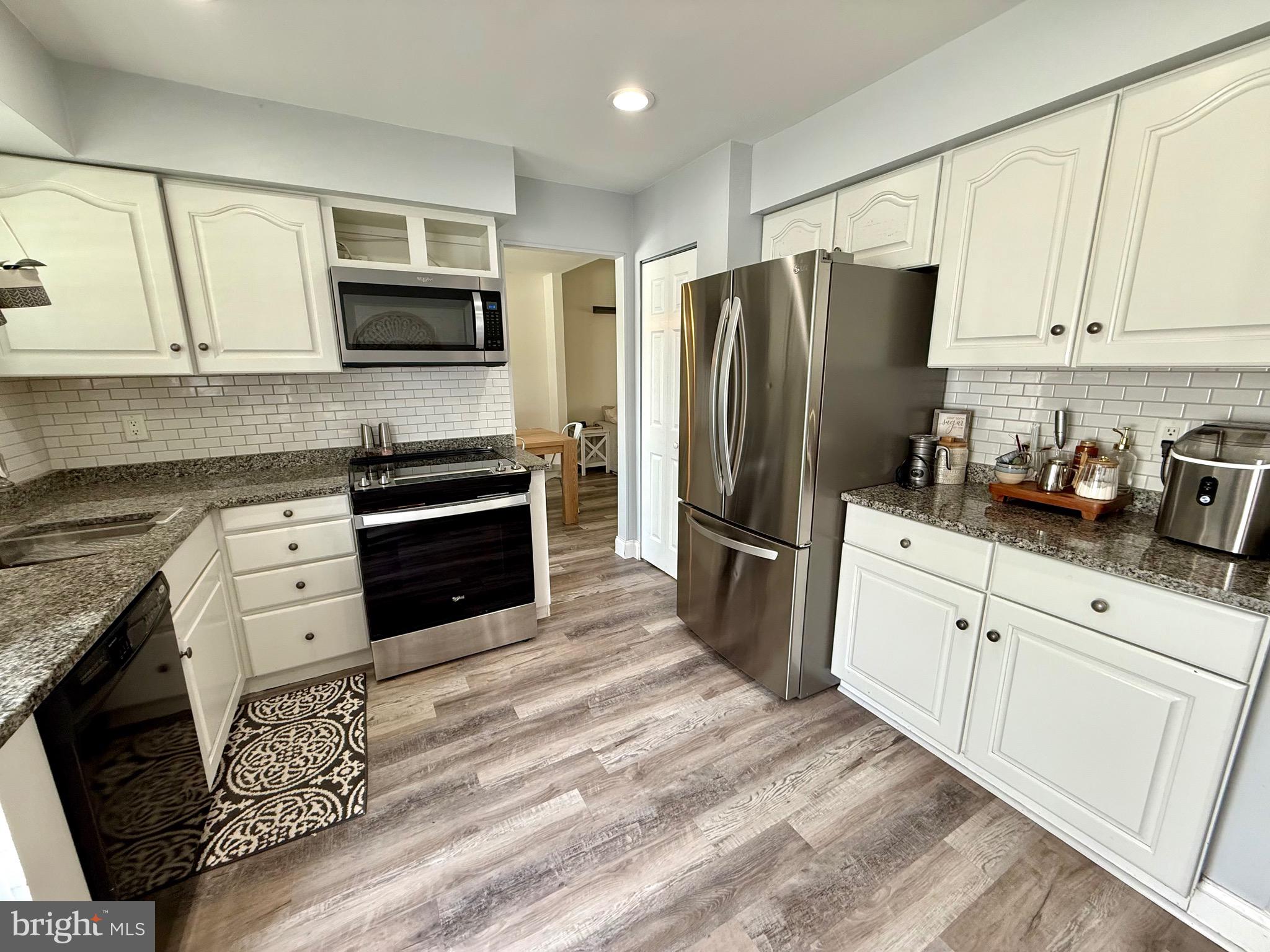 NEWTOWN CROSSING - Residential