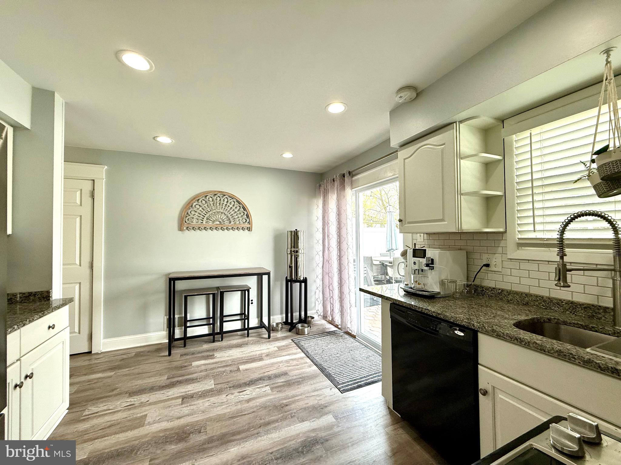 NEWTOWN CROSSING - Residential